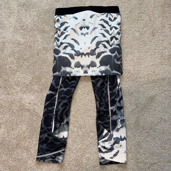 Lululemon Wunder Under Pant Dance Pretty Plume Angel Wing Black Size 6 Womens - Picture 4 of 4